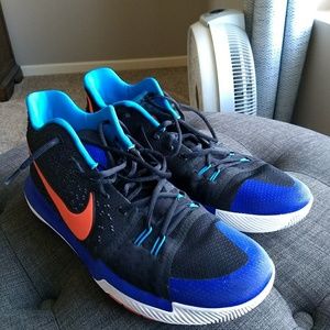 Nike Kyrie 3 size 15 basketball shoes